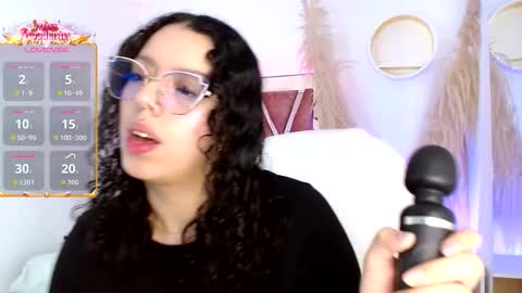 Aurora online show from February 2, 4:44 am