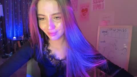 Snapshot of aurora_glow_211 chatting on March 23, 12:20 pm aurora_glow_211 online show from March 23, 12:20 pm