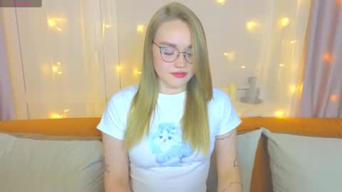 Kate online show from February 24, 3:31 pm