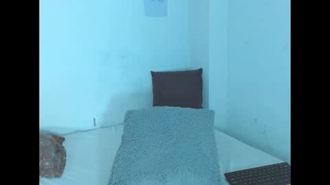 aurora_lenovic online show from February 24, 8:03 pm