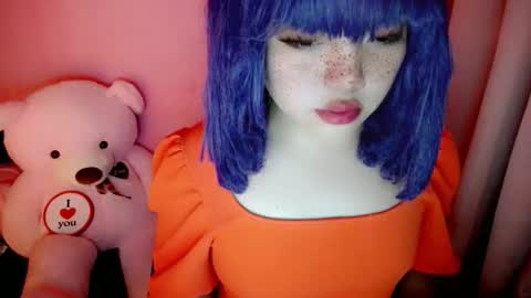 Snapshot of aurora_more chatting on February 20, 7:32 am cute online show from February 20, 7:32 am