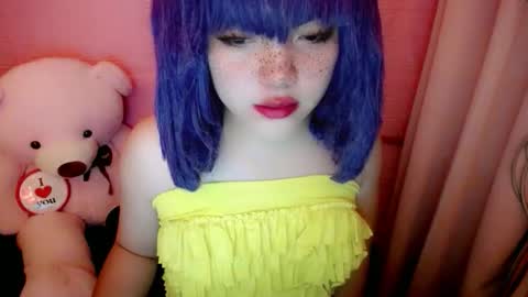 cute online show from June 10, 10:03 am