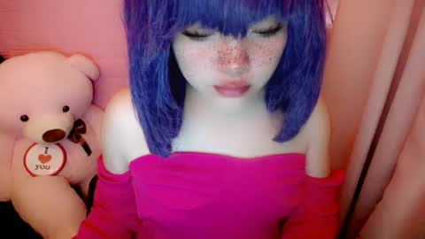 cute online show from June 30, 2:01 am