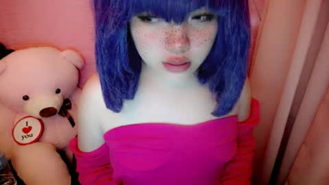 cute online show from June 30, 10:44 pm