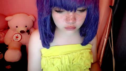 cute online show from July 16, 9:32 pm