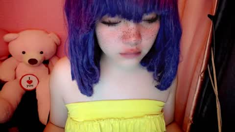 cute online show from July 20, 10:45 pm