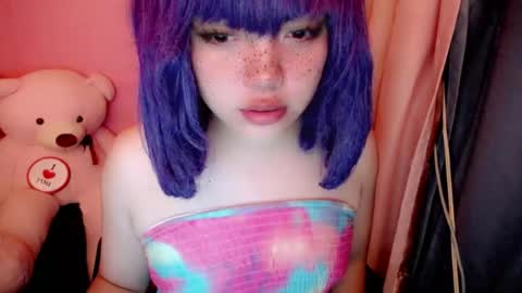 cute online show from July 29, 12:09 am
