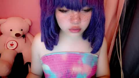 cute online show from July 30, 1:48 am