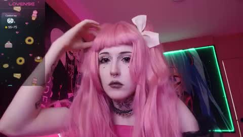 Serena online show from October 17, 8:17 am