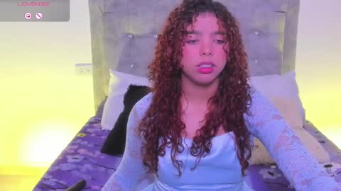 aurora_rodriguez online show from March 9, 11:36 am