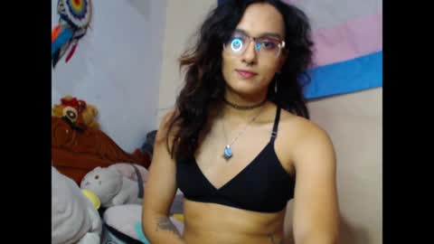 Snapshot of aurora_sanders1 chatting on May 21, 8:38 pm Aurora sanders ig Aurora 001x online show from May 21, 8:38 pm