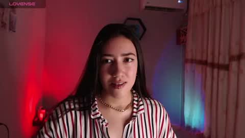 Snapshot of aurora_shy_ chatting on July 19, 2:54 pm Aurora online show from July 19, 2:54 pm