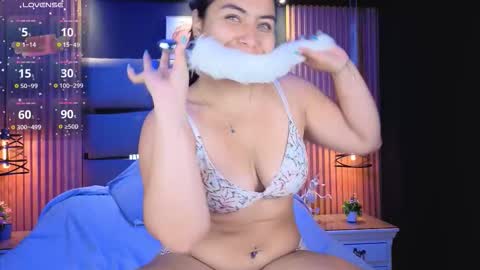 aurora_willow9 online show from January 16, 12:03 am