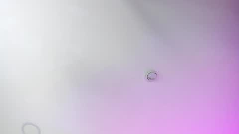 Snapshot of auroradurand chatting on December 4, 12:41 am ... ... online show from December 4, 12:41 am