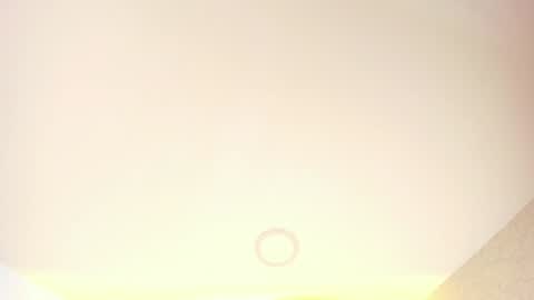 Snapshot of auroradurand chatting on December 20, 5:04 am ... ... online show from December 20, 5:04 am