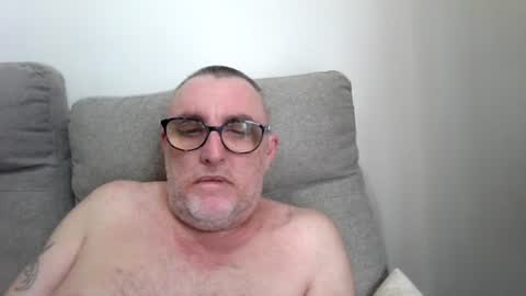 aussie_ozzie online show from July 6, 1:57 am