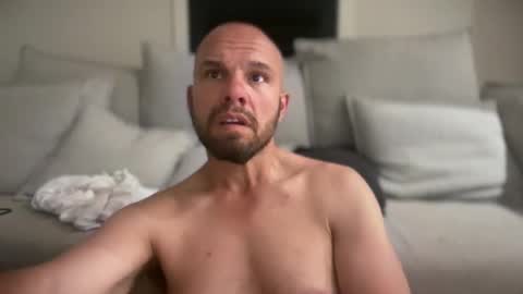 Snapshot of aussieboycal chatting on February 27, 12:05 pm aussieboycal online show from February 27, 12:05 pm