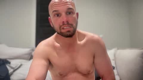 aussieboycal online show from June 9, 11:33 am