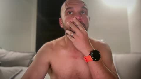 aussieboycal online show from June 12, 12:59 pm