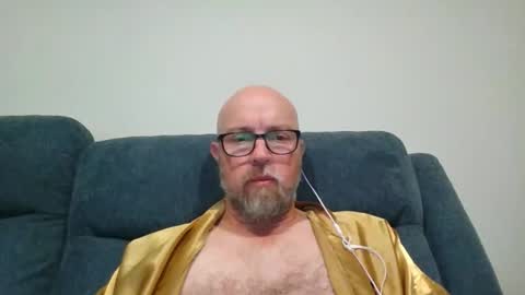 aussieguy73 online show from November 6, 12:06 pm