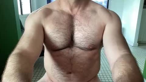 Snapshot of aussiemuscledad chatting on December 14, 12:16 am AussieMuscleDad online show from December 14, 12:16 am