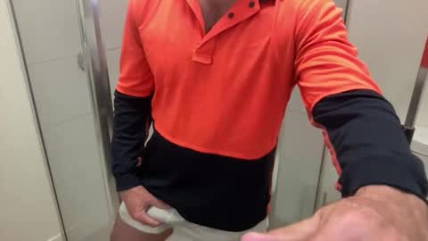 Snapshot of aussiemuscledad chatting on March 17, 11:52 pm AussieMuscleDad online show from March 17, 11:52 pm