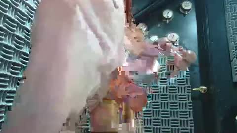 aussieraz online show from December 1, 6:41 pm