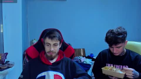 Austen online show from December 13, 7:21 pm