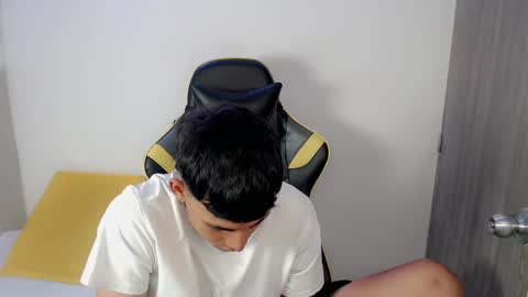 Snapshot of austin_col_ chatting on September 9, 8:41 pm AUSTIN online show from September 9, 8:41 pm