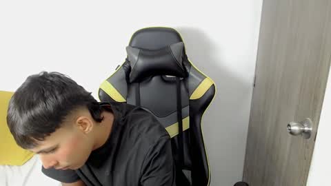 Snapshot of austin_col_ chatting on September 13, 8:52 pm AUSTIN online show from September 13, 8:52 pm