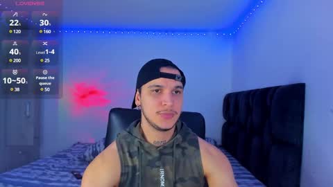 A online show from February 1, 10:23 pm