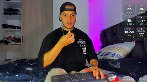 A online show from January 15, 9:07 pm