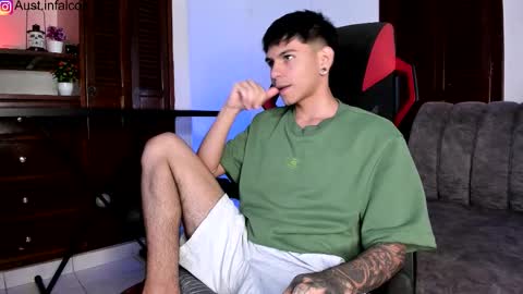 Austin online show from February 25, 8:07 pm