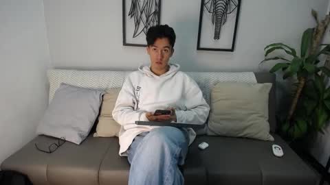 Snapshot of austinreeds chatting on November 18, 2:54 pm austinreeds online show from November 18, 2:54 pm