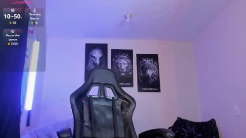 AustinTorres  online show from December 19, 3:35 am