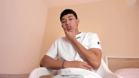 Ebony Austin online show from January 16, 7:18 pm