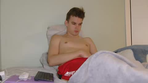 Auston 3 online show from September 29, 10:03 pm