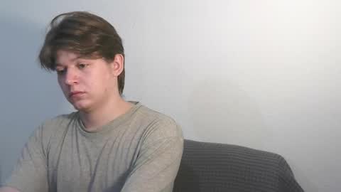 ausxuw online show from September 8, 9:58 pm