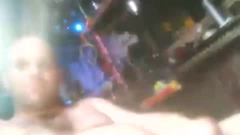 Snapshot of automotivtech chatting on March 6, 4:52 am Pluke online show from March 6, 4:52 am