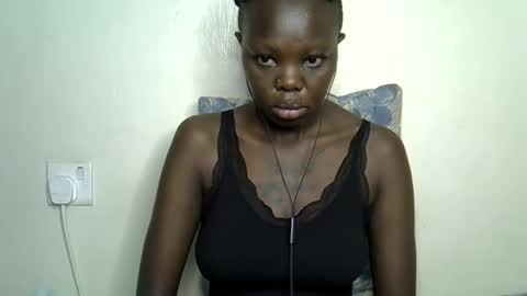 Snapshot of autumnbeagle chatting on December 4, 8:34 am autumnbeagle online show from December 4, 8:34 am