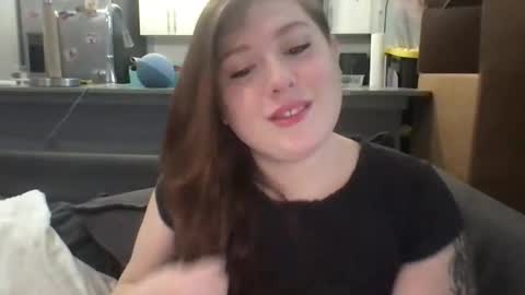 Snapshot of autumngoddessxo chatting on March 26, 2:33 pm AutumnGoddessXO online show from March 26, 2:33 pm