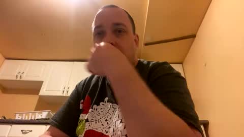 Auz online show from December 2, 7:36 am