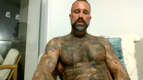 auzzep1 online show from October 3, 10:56 am