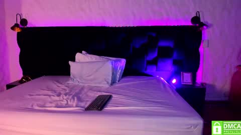 ava_bonny online show from June 18, 4:13 am