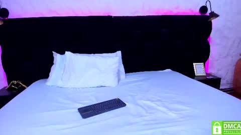 ava_bonny online show from June 19, 6:18 am