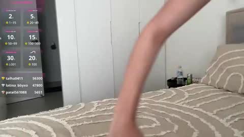 Ava  online show from October 11, 10:08 pm