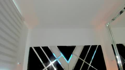 Snapshot of ava_fontana2 chatting on July 20, 6:10 pm Ava Fontana online show from July 20, 6:10 pm