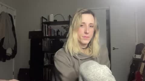 Ava online show from February 12, 2:17 am