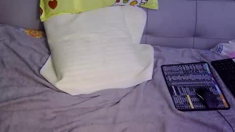 Snapshot of ava_sexy99 chatting on February 3, 6:40 am ava_sexy99 online show from February 3, 6:40 am