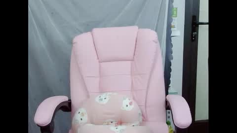 Snapshot of ava_sexy99 chatting on March 23, 9:57 am ava_sexy99 online show from March 23, 9:57 am